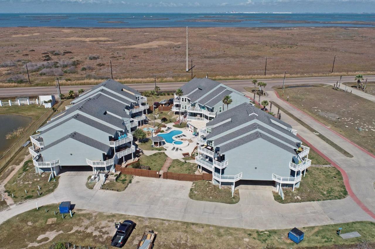 Port Aransas Condo With Outdoor Pool - Pets Welcome! Mustang Beach 外观 照片